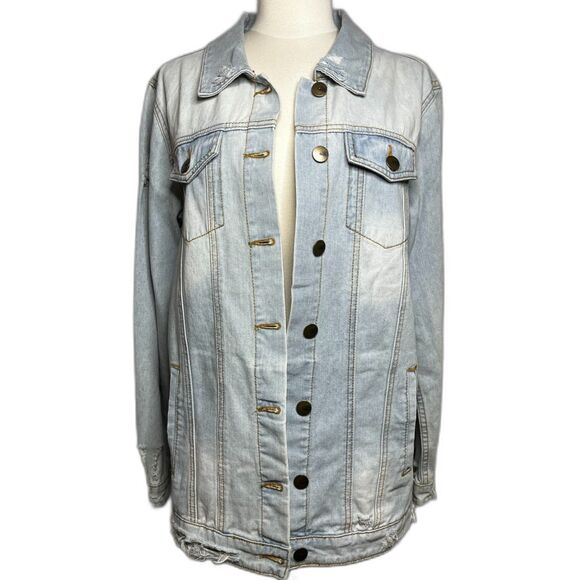Mono B | oversized light wash denim jacket w/ distressed back NWOT R$64 Small - Picture 4 of 7